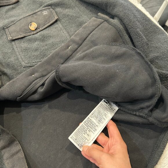 Billabong - Charcoal Gray Fleece w/Distressed Trim Pockets Trucker Shirt Jacket - Picture 9 of 10